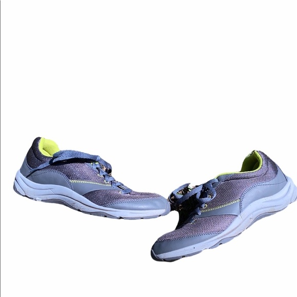 Vionic Kona size 8 1/2 1st Ray Technology tennis shoes - Picture 3 of 9